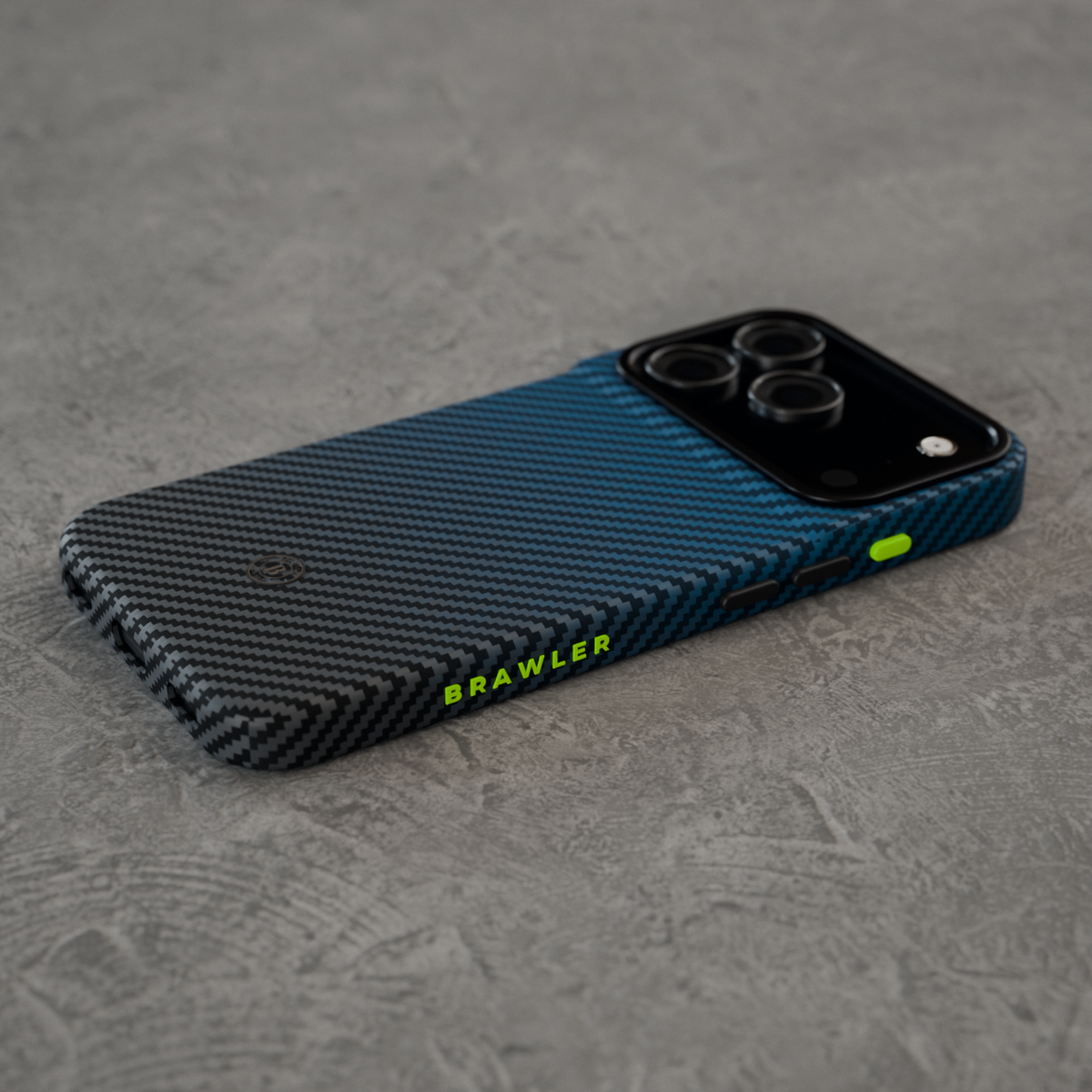 Brawler Signature Series aramid MagSafe case, Blue Fade